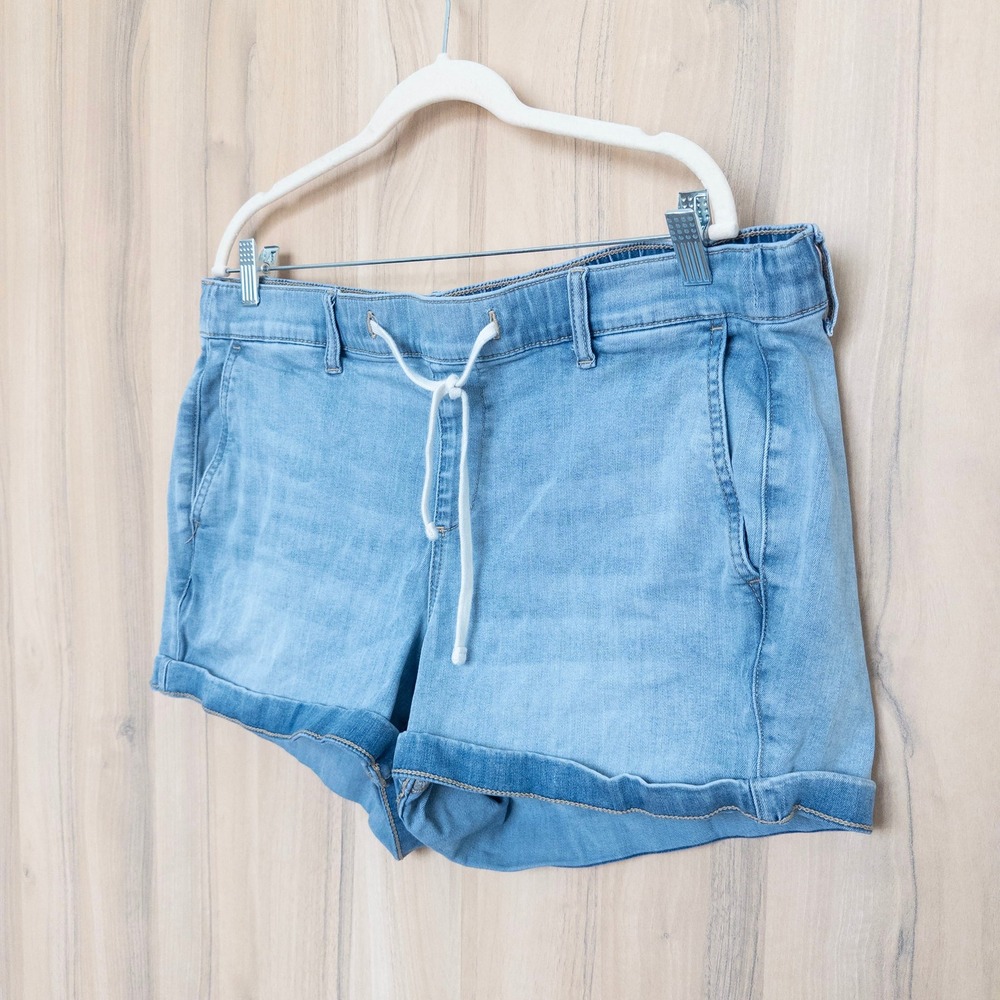 Torrid Womens Denim Shorts 1X  Weekend 3.5 Inch Super Soft Drawstring Summer - Picture 3 of 7
